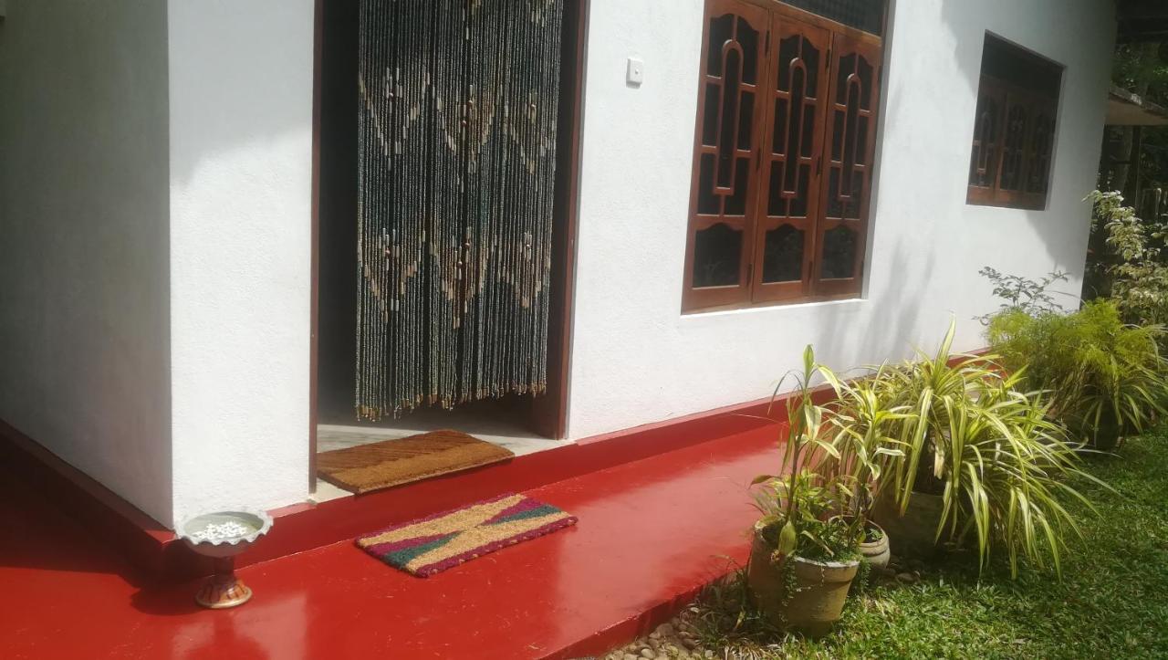 Bamboo Home Stay Hiriketiya Dikwella Exterior foto